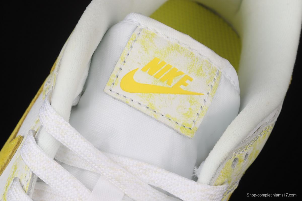NIKE SB DUNK Low Prm yellow and white color SB buckle rebound fashion leisure board shoes DM9467-700