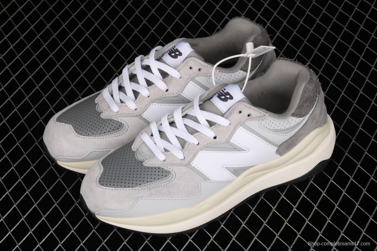 New Balance NB5740 series retro leisure jogging shoes M5740AT