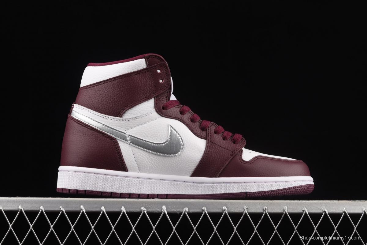 Air Jordan 1 Retro High OG Bordeaux Bordeaux burgundy high top basketball shoes 555088-611