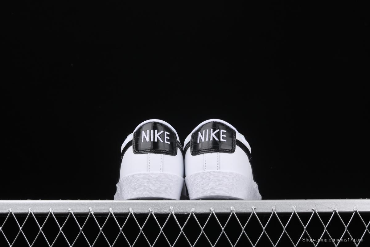 NIKE Blazer Low Le casual board shoes BQ0033-100