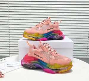 Men/Women Balenciaga Triple S MutiColor Clear Sole Pink Sneaker Item 6380400