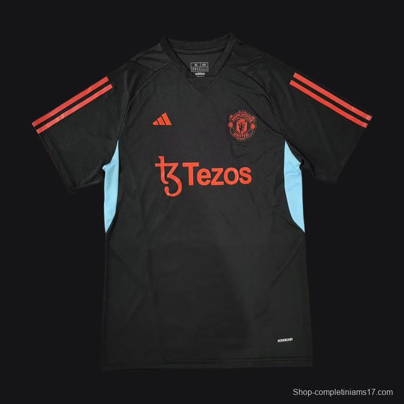 23/24 Manchester United Black Training Jersey