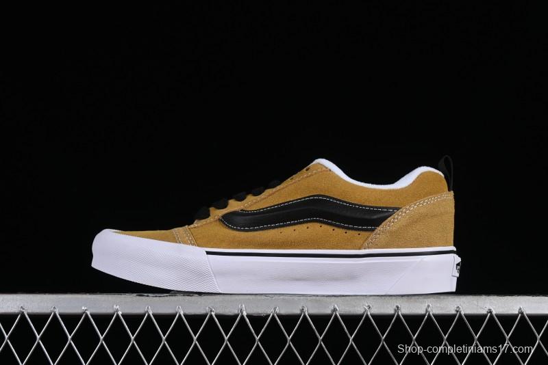 Vans Classics Knu Skool Retro Skate Shoes with Thick Tongue and Oversized Toe - VN0009QC5QJ1
