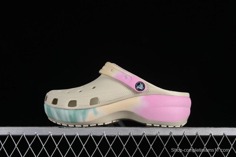 Crocs Classic Clog Cloud Retro Sandals with Adjustable Heel Strap - B.D4