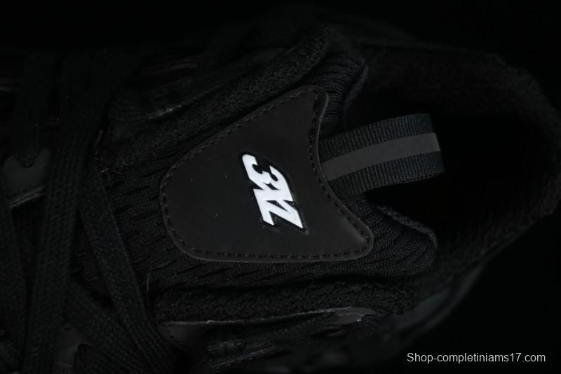 Balenciaga Phantom Sneaker - W3XL11000