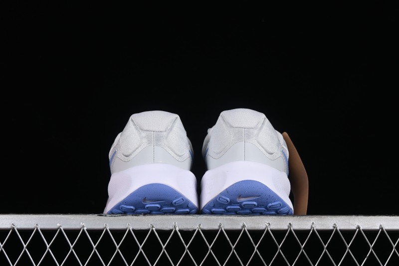 Nike Revolution 7 Wide Low-Top Running Shoes with Breathable Mesh and Durable Cushioning - FB2207-100