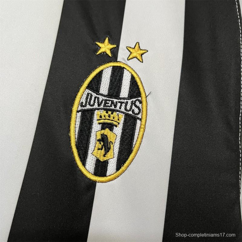 03/04 Retro Juventus Home Jersey