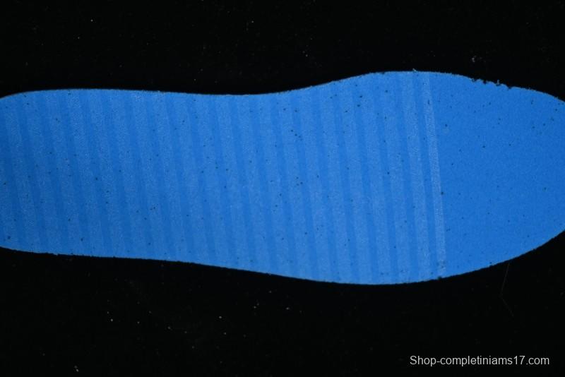 Nike Air Force 1 '07 Low Silver Swoosh Casual Sneakers - HQ1180-001