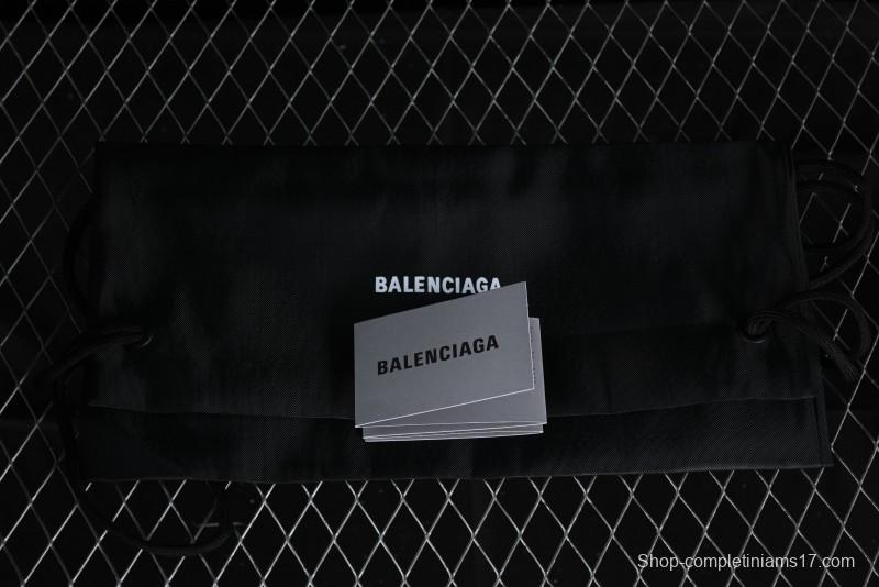 Balenciaga Phantom Sneaker - W3XL51143