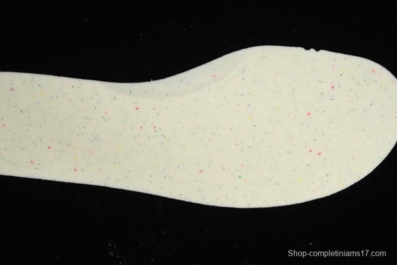 Nike Zoom Fly 6 Lightweight Responsive Running Shoes with Carbon Fiber Plate - FN8454-104