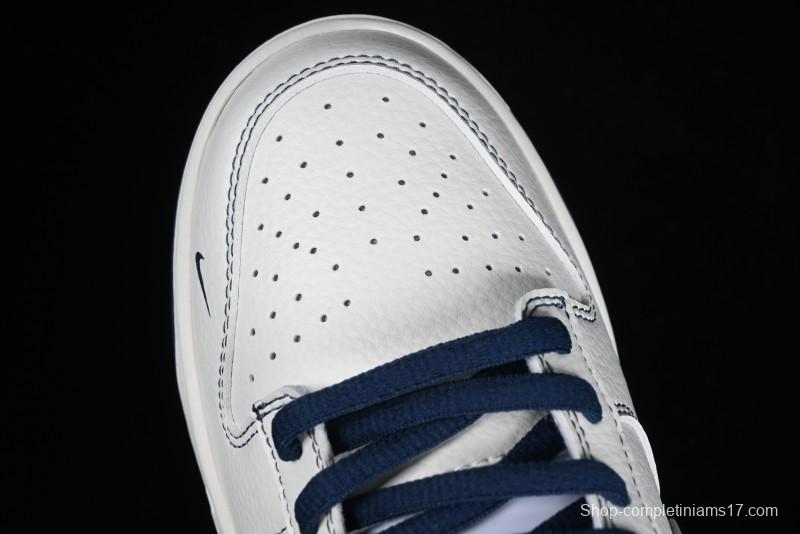 Nike Supreme x SB Dunk Low Collaboration Dark Blue Colorway Low-Top Casual Skate Shoes - RM2308-238
