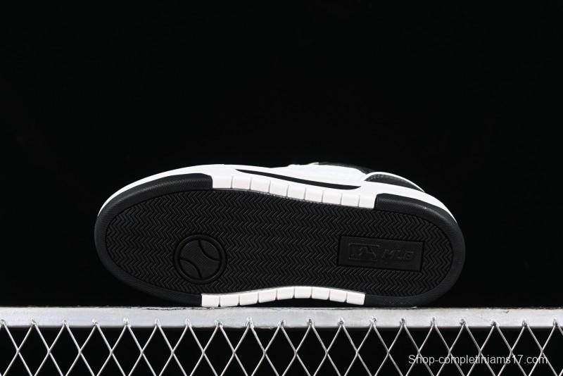 MLB NY Yankees Chunky Liner Classic Monogram Lightweight Platform Sneakers with 6cm Height Boost - 3ASXCMN4N50BKS