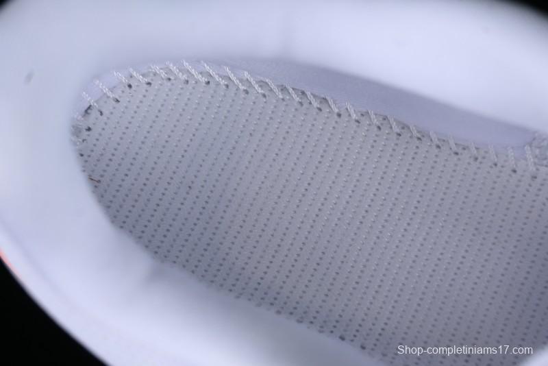 Nike Zoom Fly 6 Lightweight Responsive Running Shoes with Carbon Fiber Plate - FN8454-104