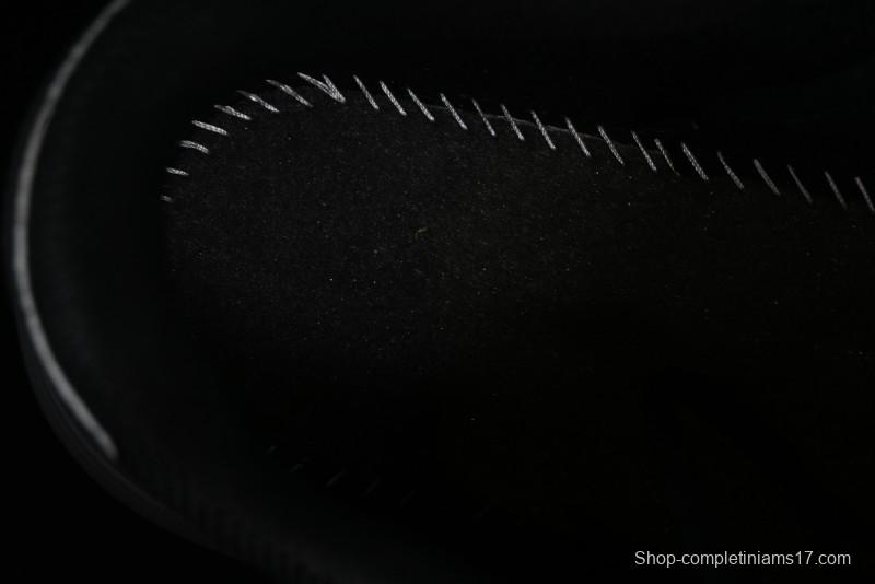 Dior B30 Sneakers with Reflective CD30 Logo and Lightweight Rubber Sole - CD30