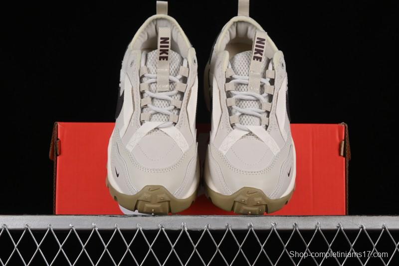 Nike TC 7900 Retro Dad Shoes with Reflective Swoosh and Cushioned Sole - DD9682-003