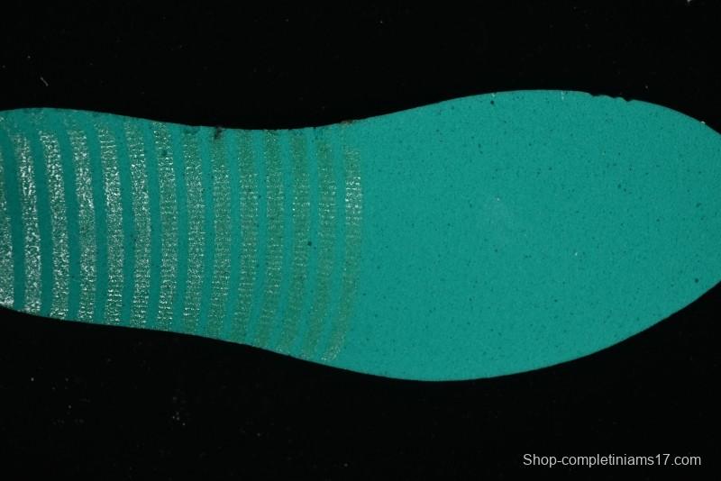 Nike Air Jordan 4 Retro Remastered Low-Top Basketball Shoes - FQ7939-001