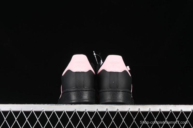 Adidas Superstar EG4959 Casual Sneakers with Shell Toe Design