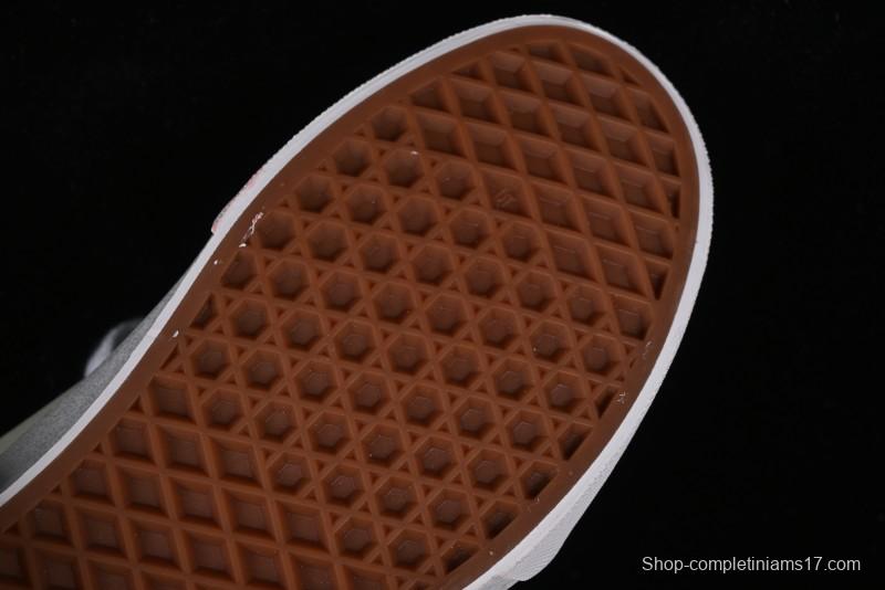 Vans Knu Skool Low-Top Retro Casual Vulcanized Slip-On Shoes in Grey Blue - VN000D6CCCZ