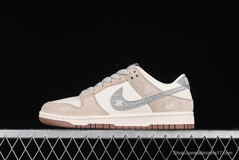 Nike SB Dunk Low UN Collaboration - Light Brown with Silver Swoosh Anniversary High-End Custom Low-Top Casual Sneakers - CF3688-013