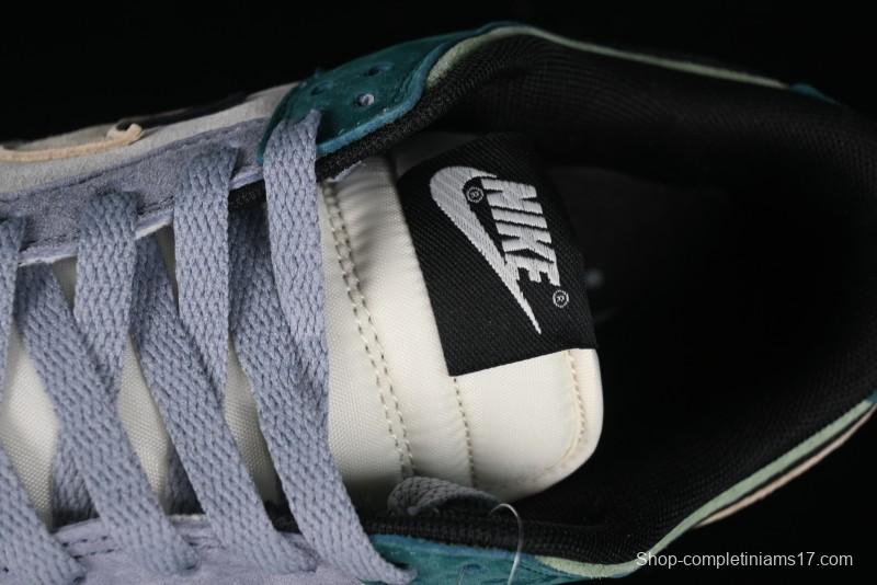 Nike SB Dunk Low Otomo Katsuhiro Collaboration Skate Shoes - DZ2794-566