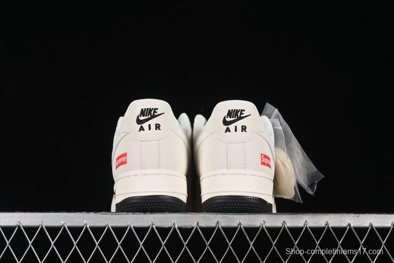 Nike Air Force 1 '07 Low Supreme Collaboration - White Black Two-Tone Low-Top Casual Sneakers - BB7577-217