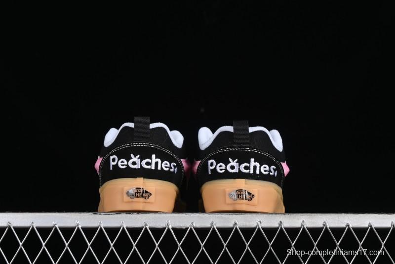 Vans Classics Knu Skool Vulcanized Skate Shoes in Black & Pink - VN0014QC0BV