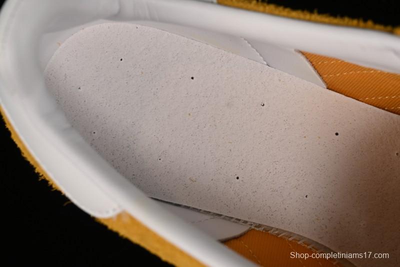 Adidas Originals Gazelle Indoor Retro Casual Sneakers with Slip-Resistant and Durable Low-Top Design - HQ8716