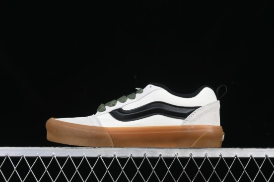 Vans Knu Skool Low-Top Retro Casual Vulcanized Sneakers - VN000CP50VM