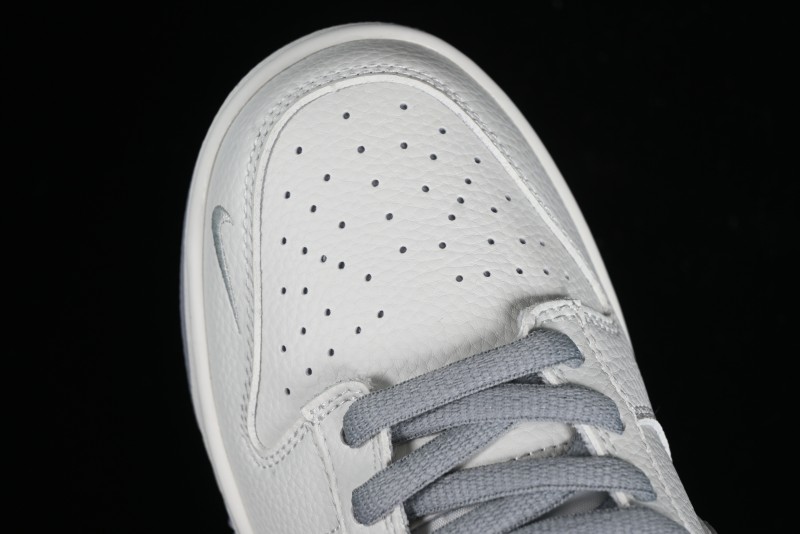 Nike SB Dunk Low NYC Collaboration Light Gray Low-Top Casual Skate Shoes - NC2103-302