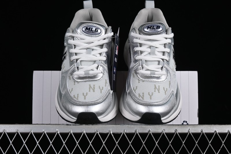 New York Yankees MLB Fast Ball Classic Monogram Retro Casual Running Shoes - 3ARNFSB4N50SIS