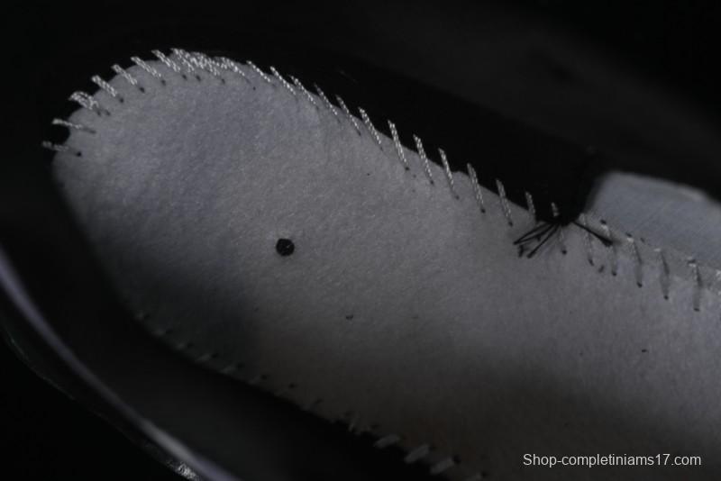 Nike Air Max Dn8 Running Shoes with Dynamic Air Cushion Technology - FQ7860-003