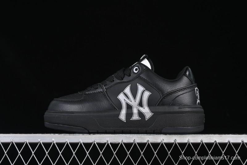 New York Yankees MLB Chunky Liner Custom Platform Casual Sneakers - 3ASXCA12N50WHS