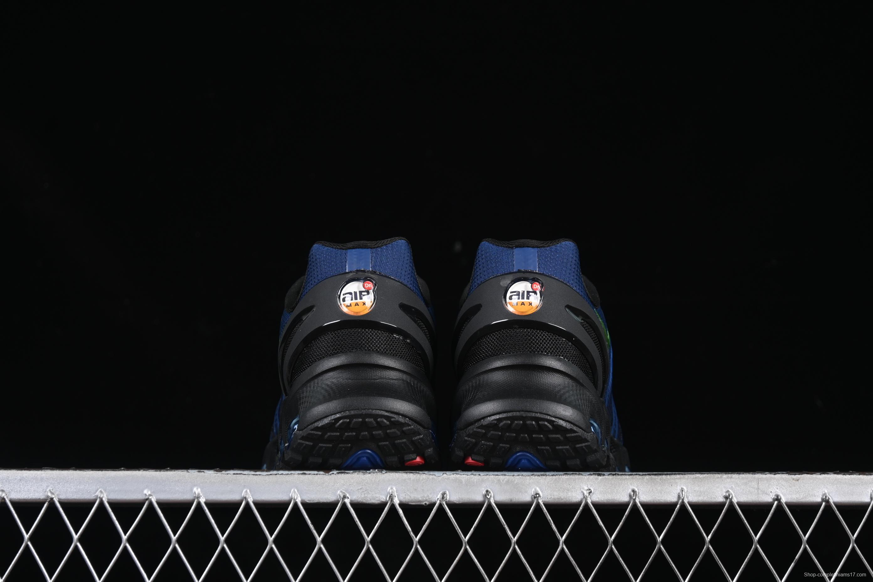 Nike Air Max Dn8 Running Shoes with Dynamic Air Cushion Technology - FQ7860-027