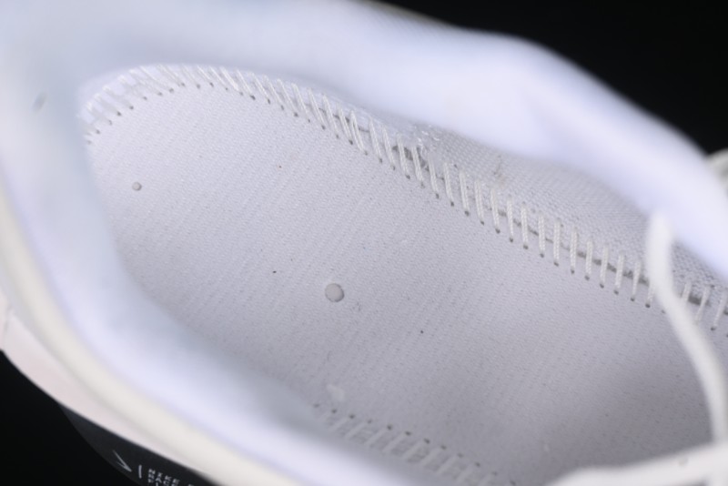 Nike Zoom Fly 6 Running Shoes with Flyknit and React Foam - FN8454-100