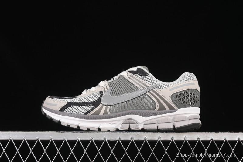 Nike Zoom Vomero 5 SP Classic Retro Casual Running Shoes with EVA Midsole Cushion - FD0791-012