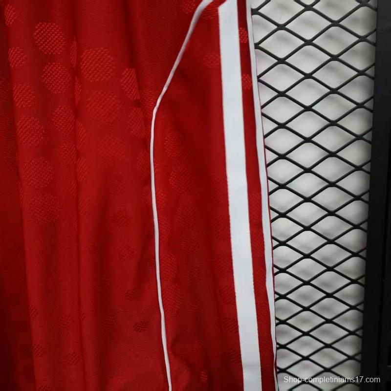 Player Version 25/26 Liverpool Home Shorts