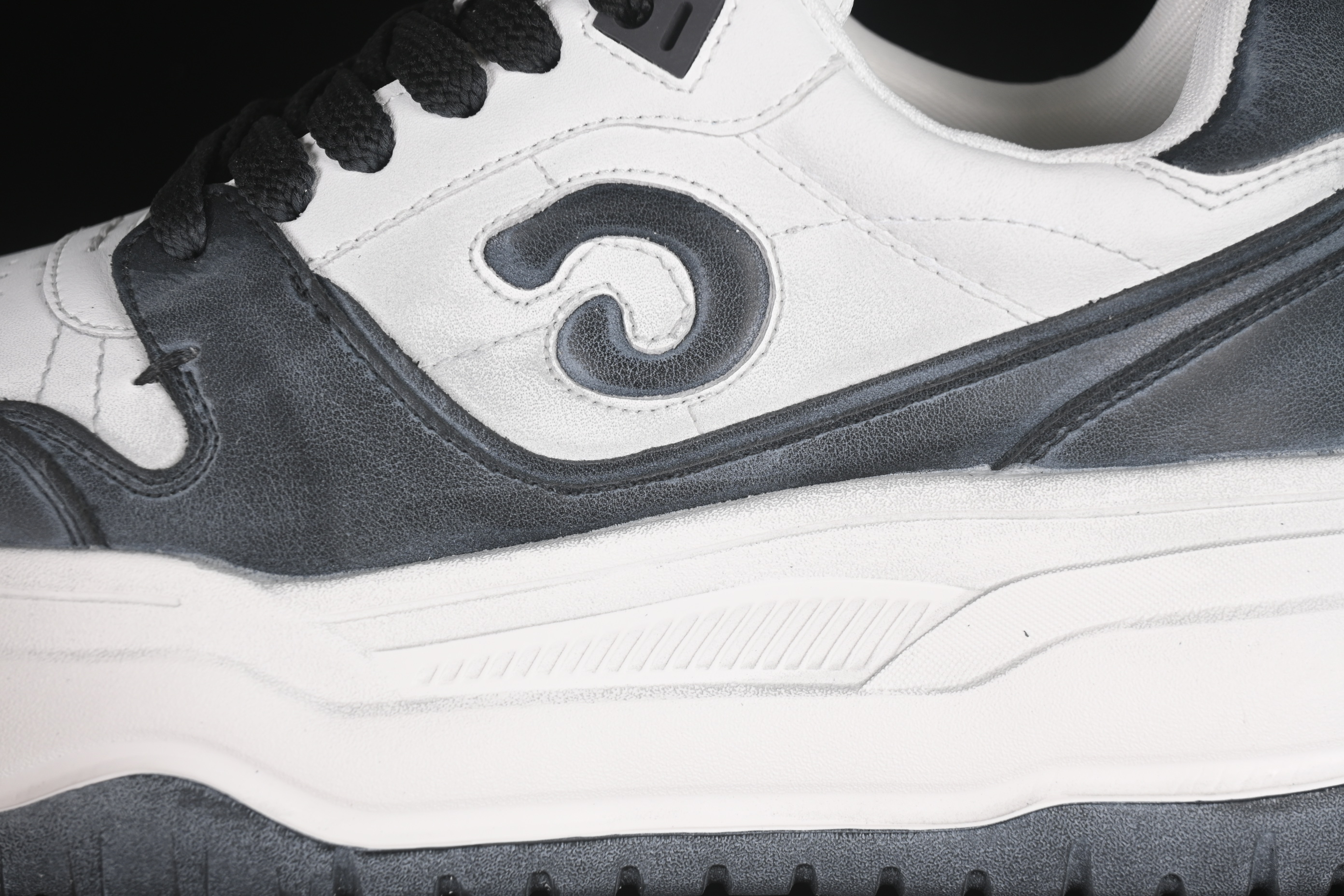 GG-CC Platform Casual Running Shoes with Thick Sole - G25U5338C