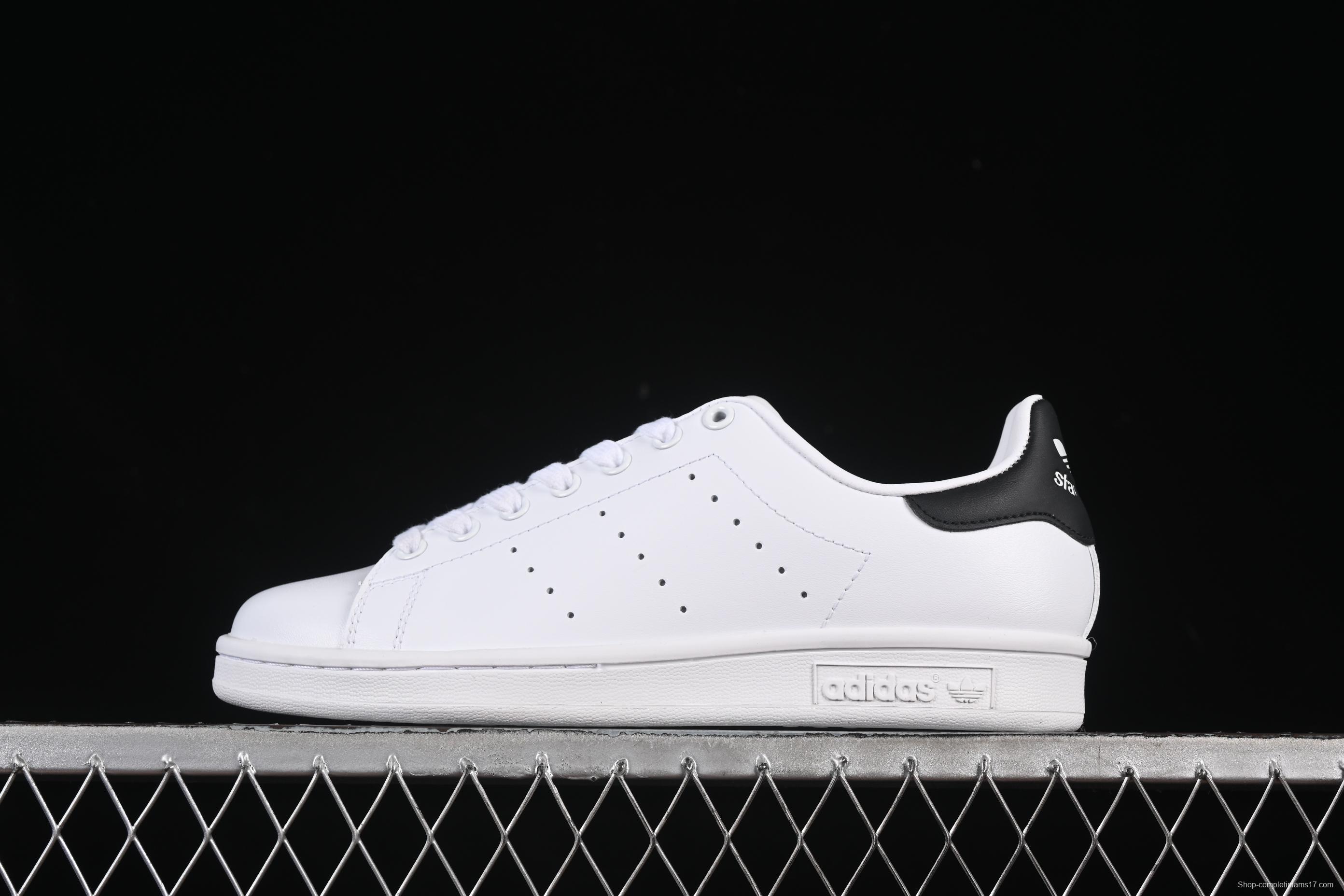 Adidas Stan Smith Classic Evergreen Casual Sneakers - M20323
