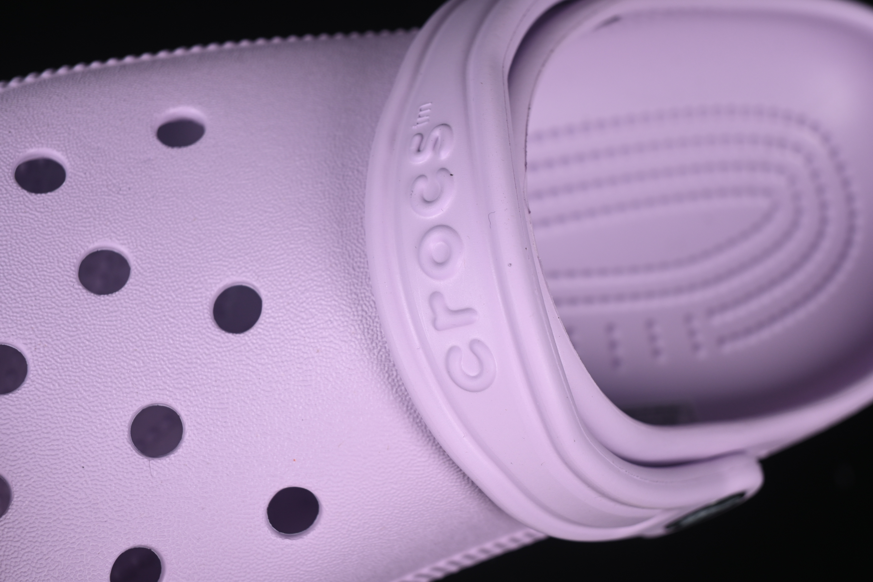 Crocs Classic Clog Summer Two-Way Beach Sandals with Ventilation Holes - B.D4