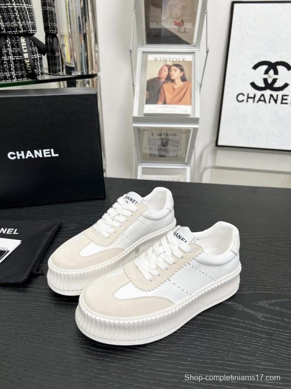 2025 Women Chanel White Leather Suede Sneakers LY00270