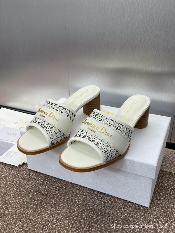 2025 Women Dior White Leather Sandals CD Pattern Low Heel KFY00310