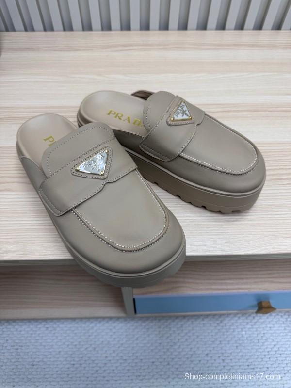 2025 Women Prada Beige Leather Slippers