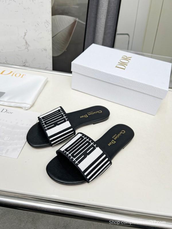 2025 Women Dior Black White Fabric Slippers LY00170