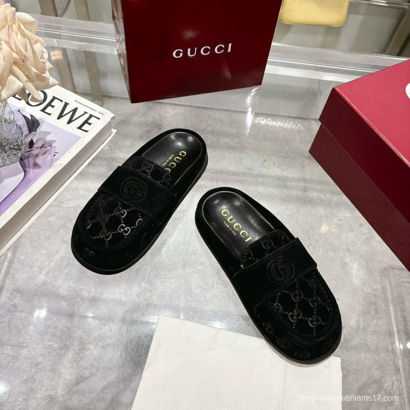 2025 Women Gucci Black Suede Slippers Embossed GG LY00270