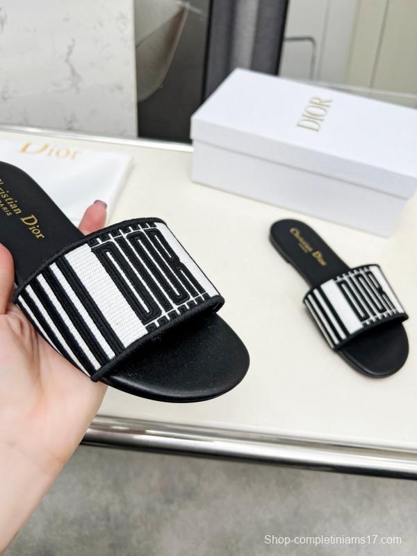 2025 Women Dior Black White Fabric Slippers LY00170