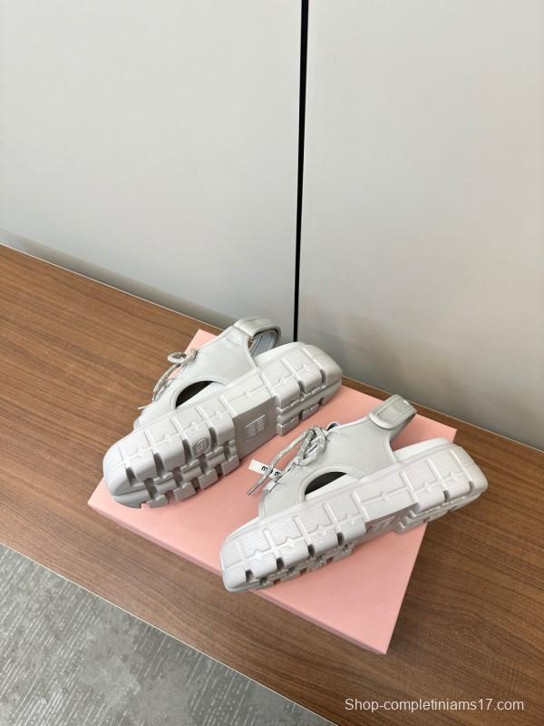 2025 Women Miu Miu White Leather Sandals LY00240