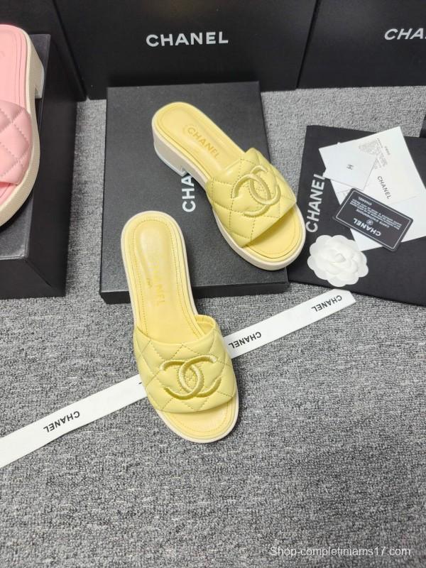 2025 Women Chanel Yellow Leather Slippers LY00250