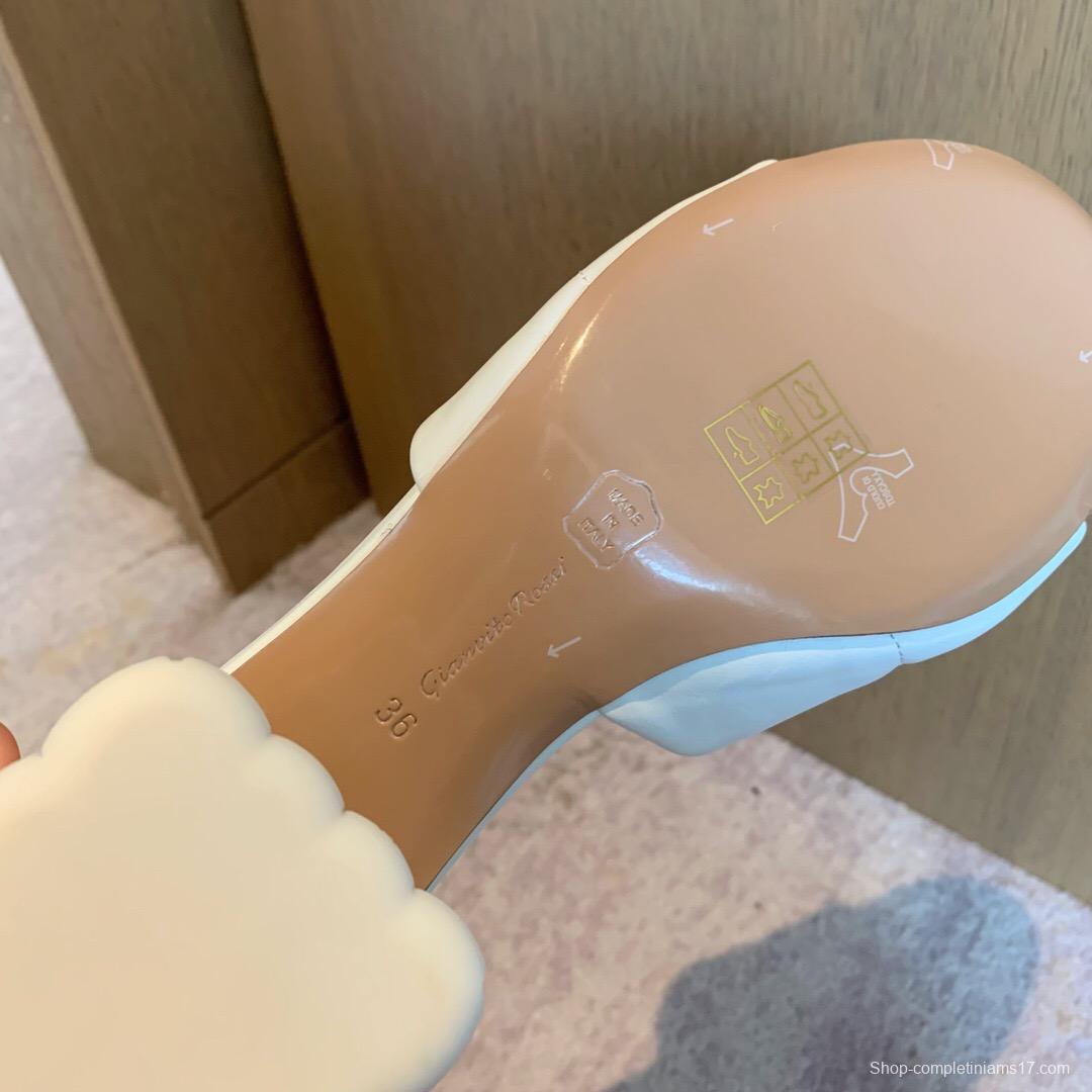 2025 Women Gianvito Rossi White Leather Slippers KFY00260