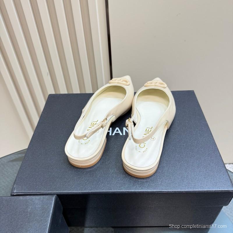 2025 Women Chanel Beige Patent Leather Slingback Heels KFY00290