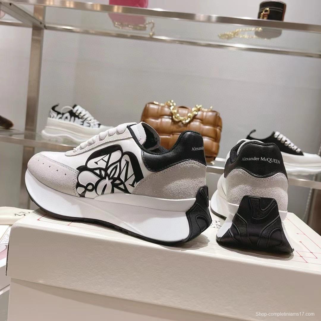 2024 Unisex Alexander McQueen White Black Leather Suede Sneakers Seal Logo MJ00370